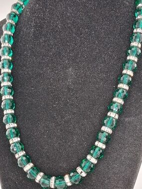 Emerald Green Beaded Necklace with Silver Accent Spacers